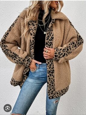 Teddy Sherpa Jacket with Leopard Trim - Tan